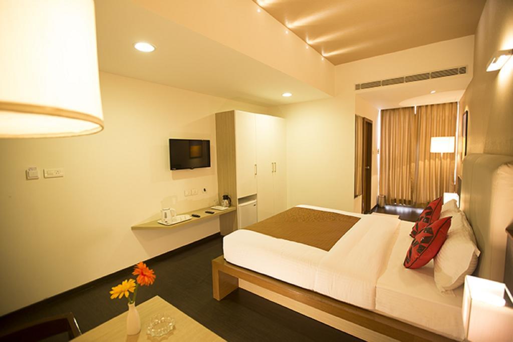 Vinaya Royal Inn Kammasandra Стая снимка